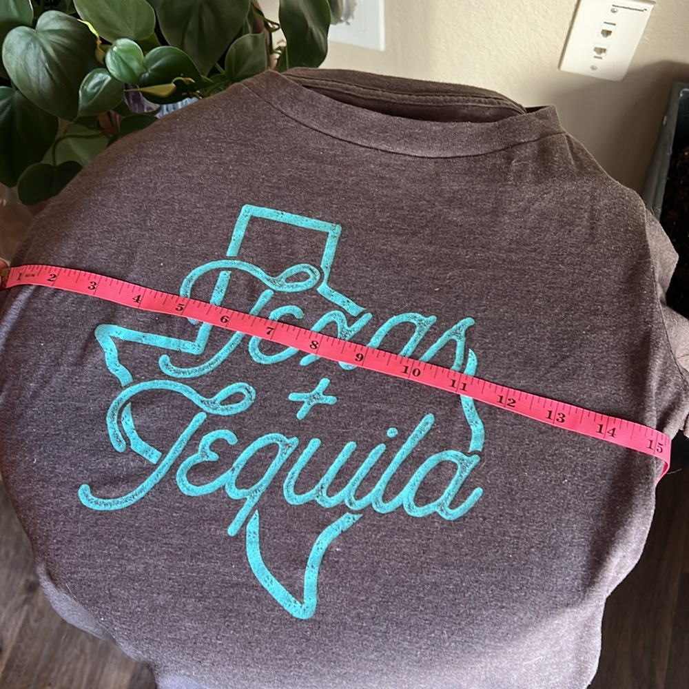 Texas and Tequila T-Shirt - Picture 3 of 6